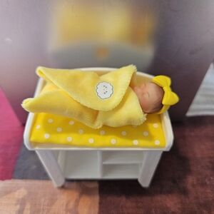 Zuru Mini Baby Yellow Polka Dot Doll Bassinet with Swaddled Baby